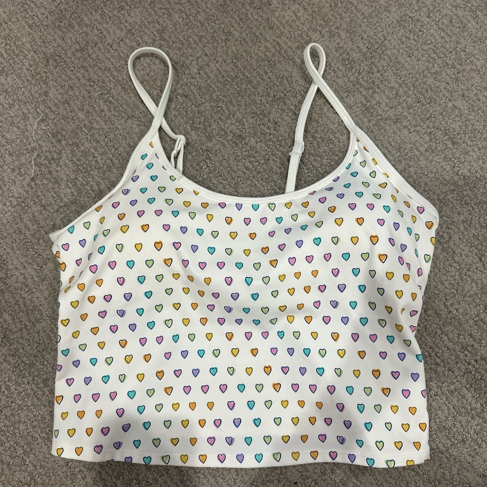 Roller Rabbit White Top with Multicolor Heart Pattern